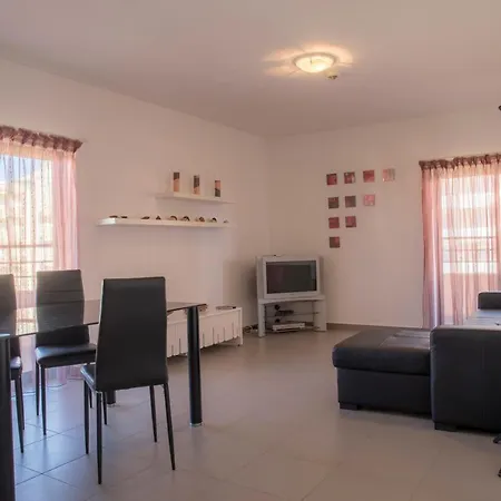 A17 - Heaven Sun Da Rocha 1 Bed
