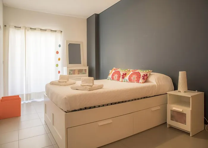 A17 - Heaven Sun Da Rocha 1 Bed Apartment